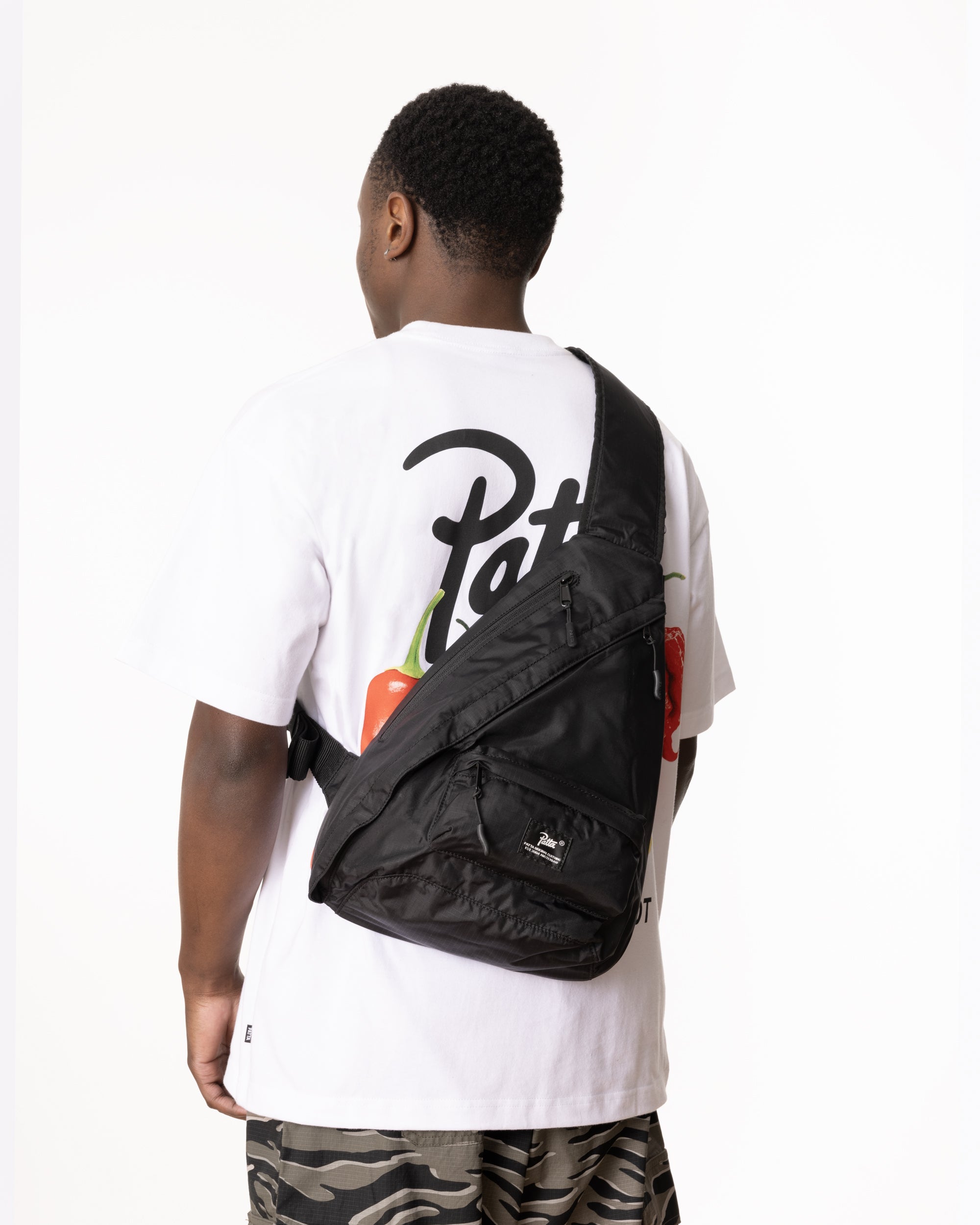 90sニンジャ　IGGY BLACK SLING BAG 90sニンジャ様専用 IGGY BLACK SLING BAG