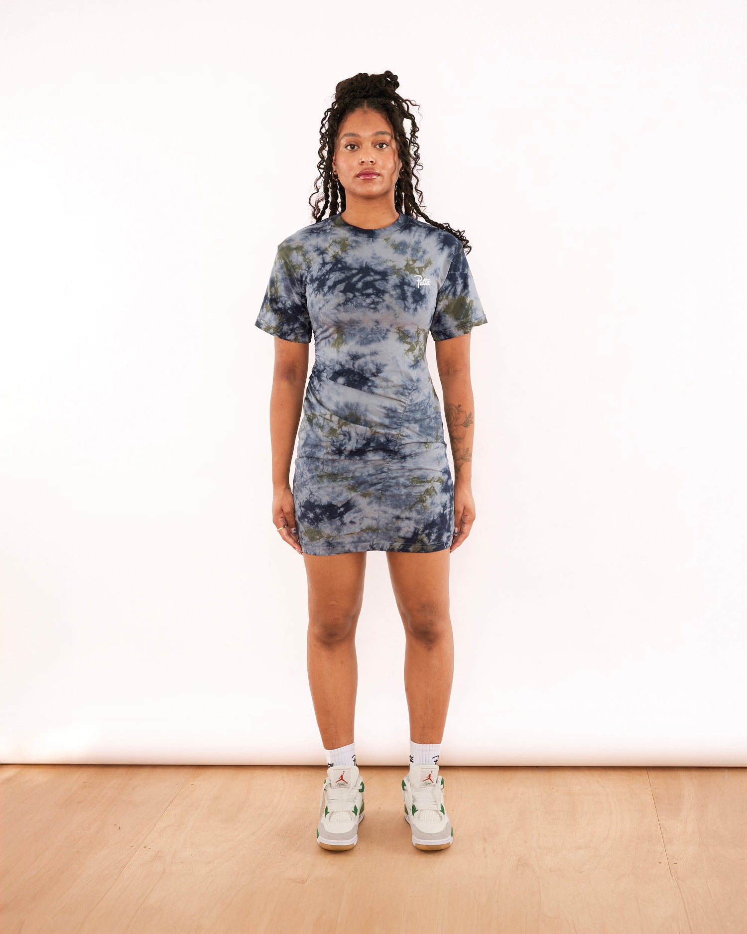 Patta Femme Ruched Tie Dye T-Shirt Dress (Quarry)