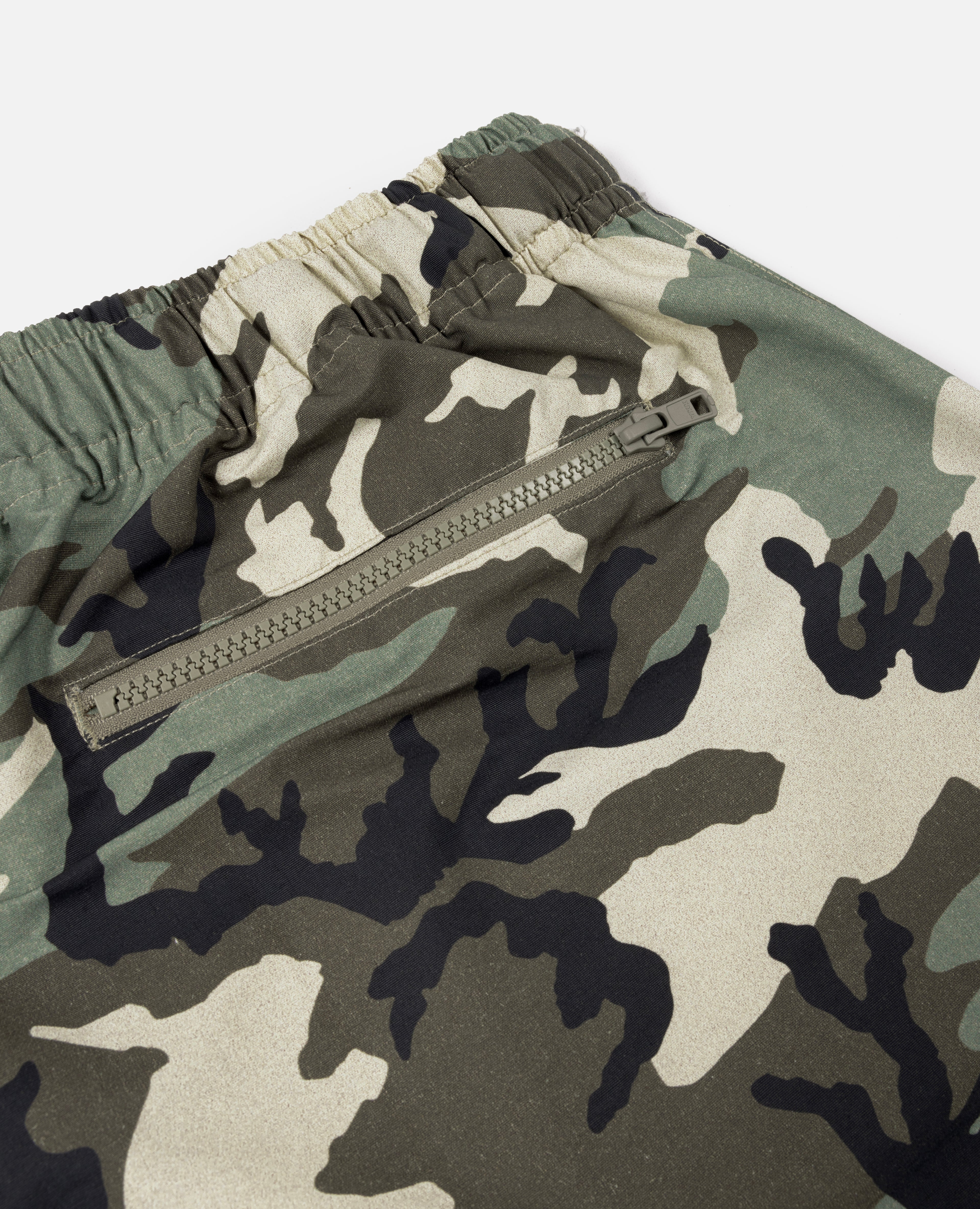 Camo chino joggers on sale